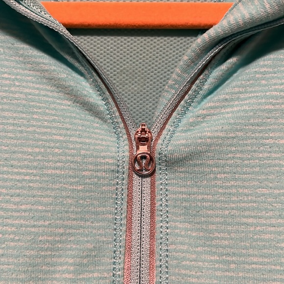 Lululemon Run Full Tilt Half Zipper Pullover Ruffle Women's Size 8 - Picture 2 of 8